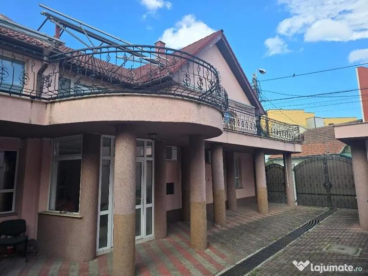 Vila deosebita P+M , SC 500 mp , teren 380 , Zona Muzeu, inc oras - 6