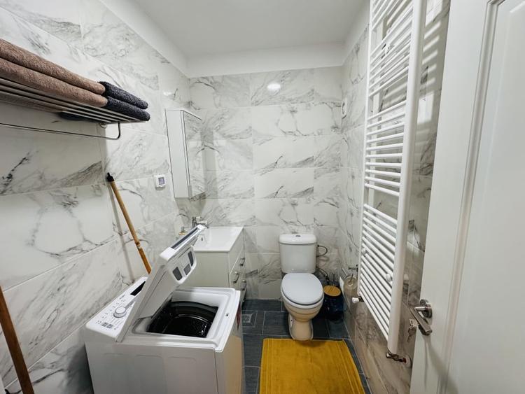 Apartament cu 2 camere decomandat, mobilat în Roșu