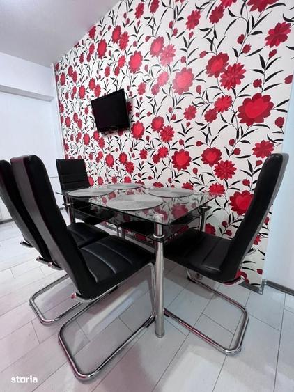 Apartament cu 3 camere decomandat în 13 Septembrie