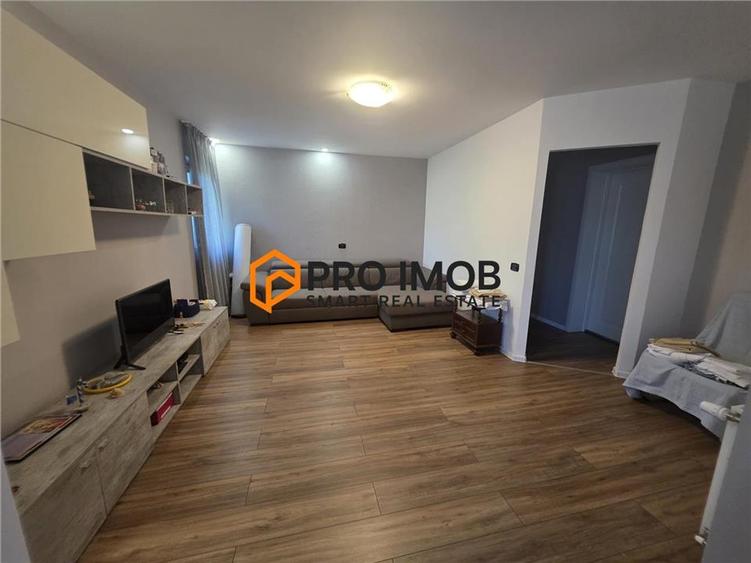 Casă individuală cu 6 camere cu Canalizare în Lămotești