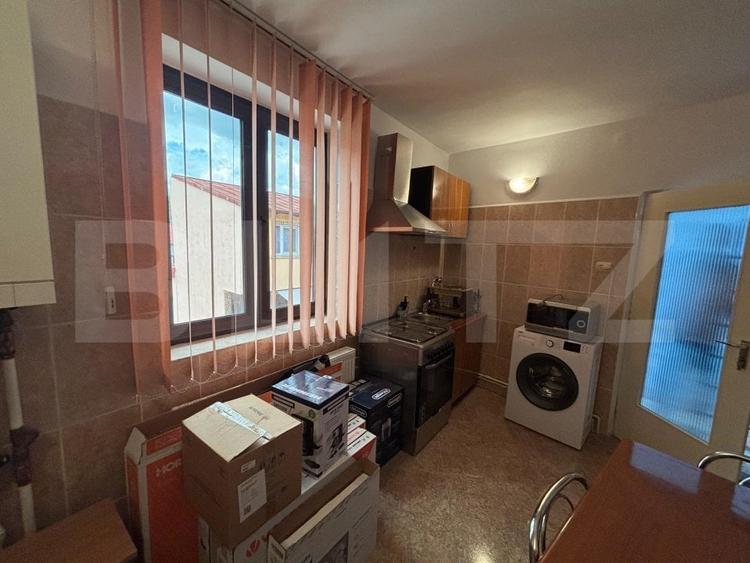 Spatiu comercial de inchiriat - 14