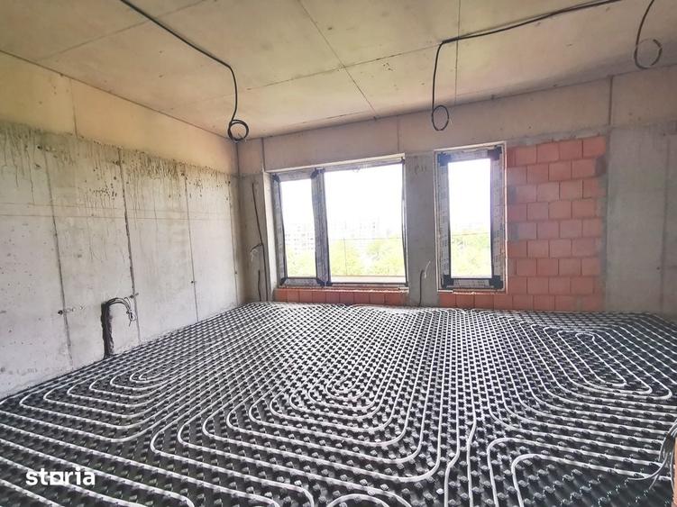 Apartament cu 3 camere decomandat în Străulești
