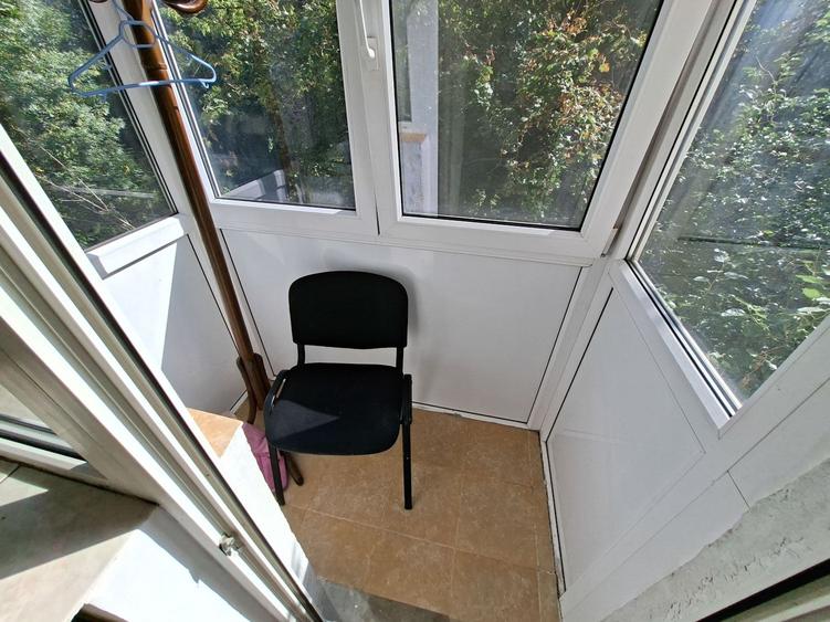 Apartament cu 2 camere decomandat în Drumul Taberei