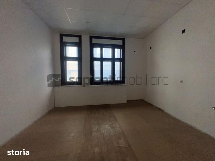 Spațiu comercial, de 137.21 mp, în Ultracentral