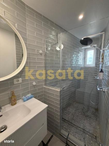 Apartament cu 4 camere în Calea Victoriei