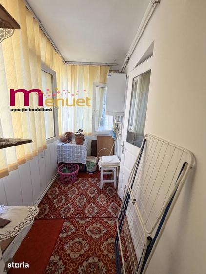 Apartament cu 2 camere decomandat în C5