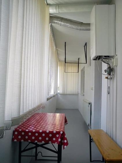 Apartament cu 3 camere decomandat în Centrul Istoric