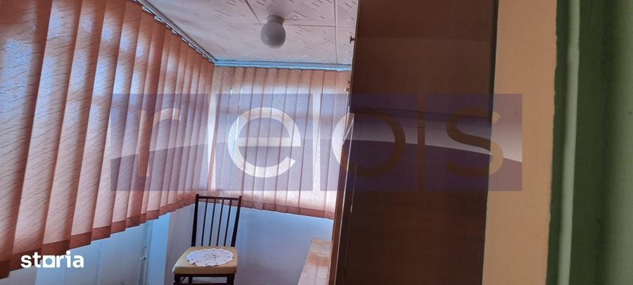 Casă cu 5 camere cu Teren 1100 Mp în Central