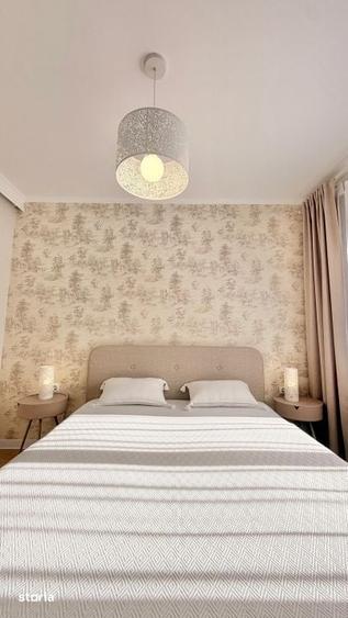 Apartament cu 3 camere semidecomandat în Florești