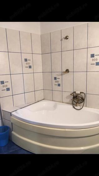 Apartament cu 3 camere decomandat în Ultracentral