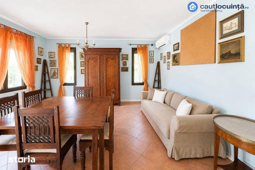 Casă cu 7 camere cu Teren 811 Mp în Corbeanca