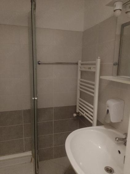 Apartament cu 2 camere decomandat în Cetate