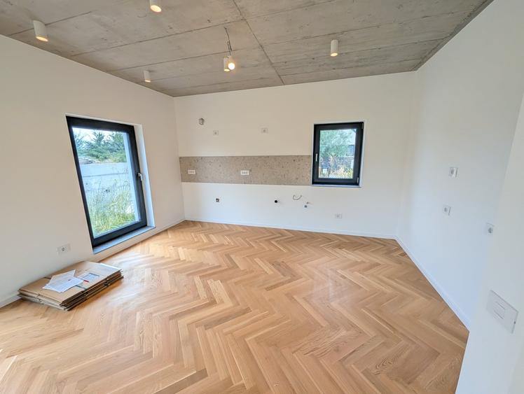 Casă individuală cu 4 camere cu Teren 460 Mp în Balotești