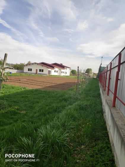 Casă cu 4 camere în Humulești