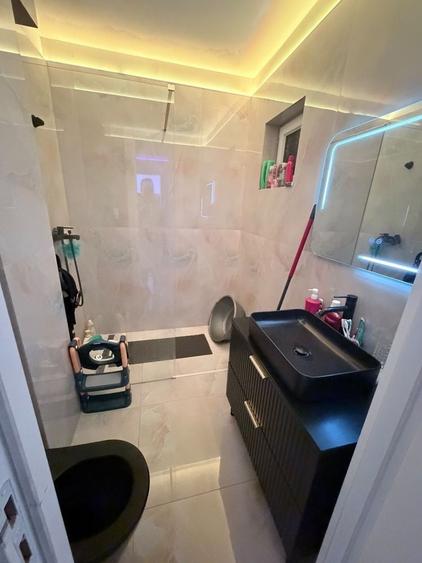 Apartament cu 2 camere decomandat în Exterior Vest