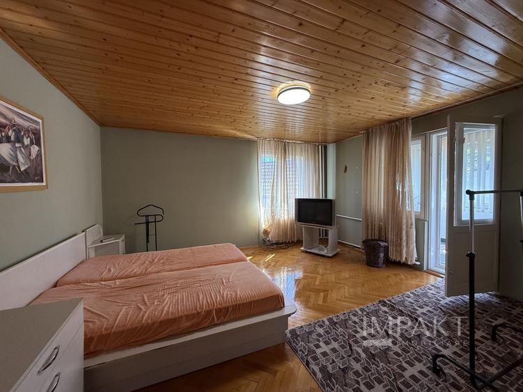 Casă individuală cu 5 camere cu Canalizare în Gheorgheni