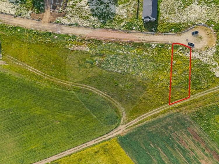 Teren Construcții intravilan de 550 mp, în Nord-Vest