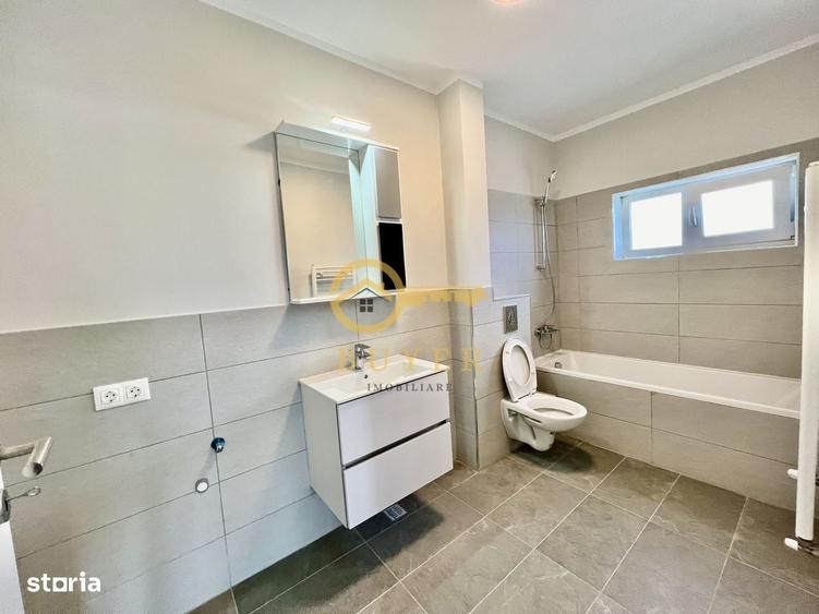 Apartament cu 5 camere în Cristian