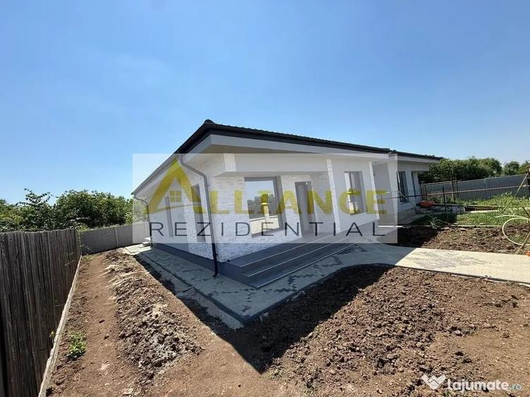 Casă cu 3 camere cu Teren 250 Mp în Berceni