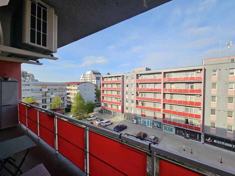 Apartament cu 2 camere semidecomandat în Dosu Bricii