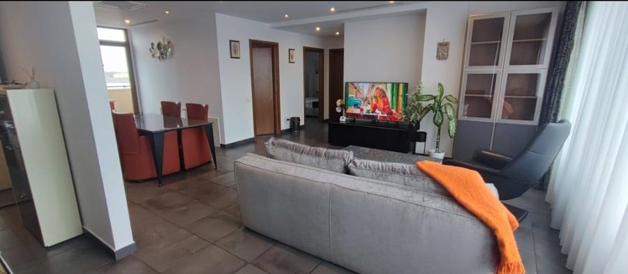 Apartament 3 camere - 10