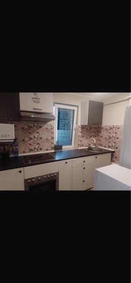 PF Inchiriez apartament 2 camere, decomandat, etaj 2, Cetate - 1