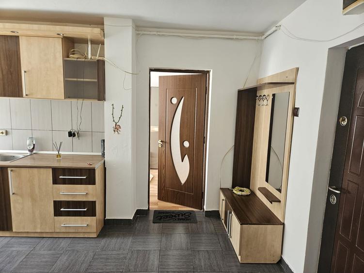 Inchiriez apartament cu 2 camere Brasov str. Galaxiei - 3