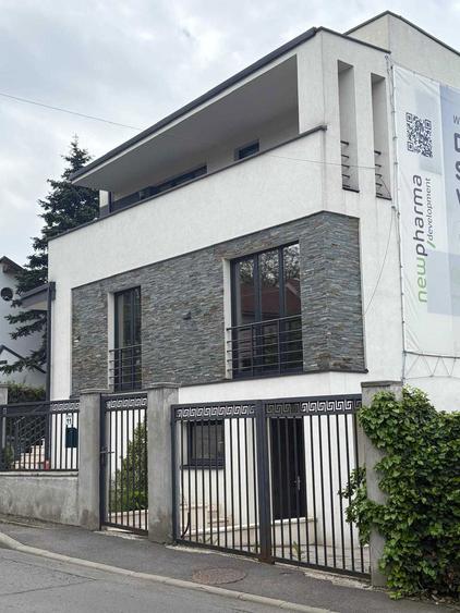 Inchiriez apartament in vila str.Rahovei - 6