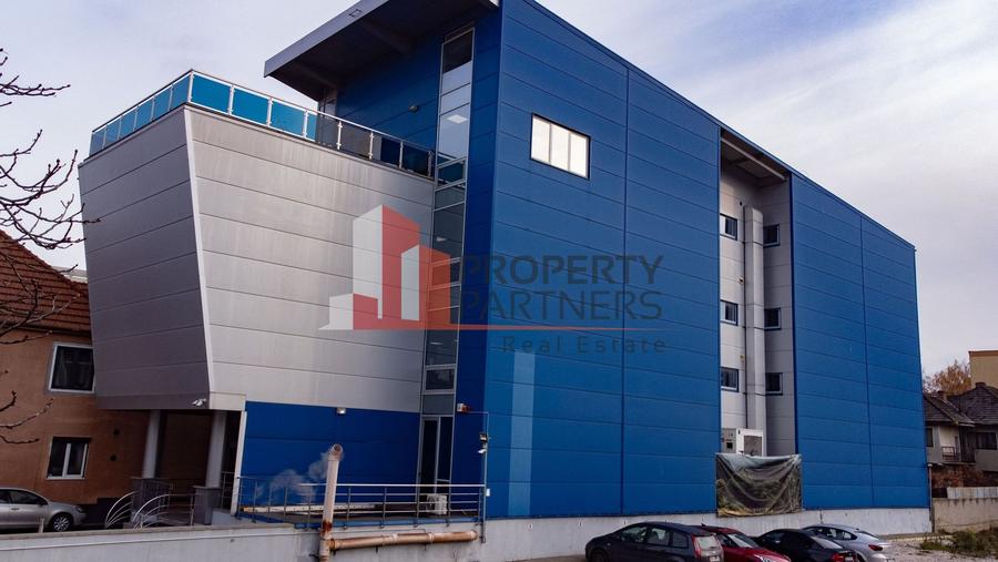 Aurel Vlaicu Office Center  350-1780 mp - 2