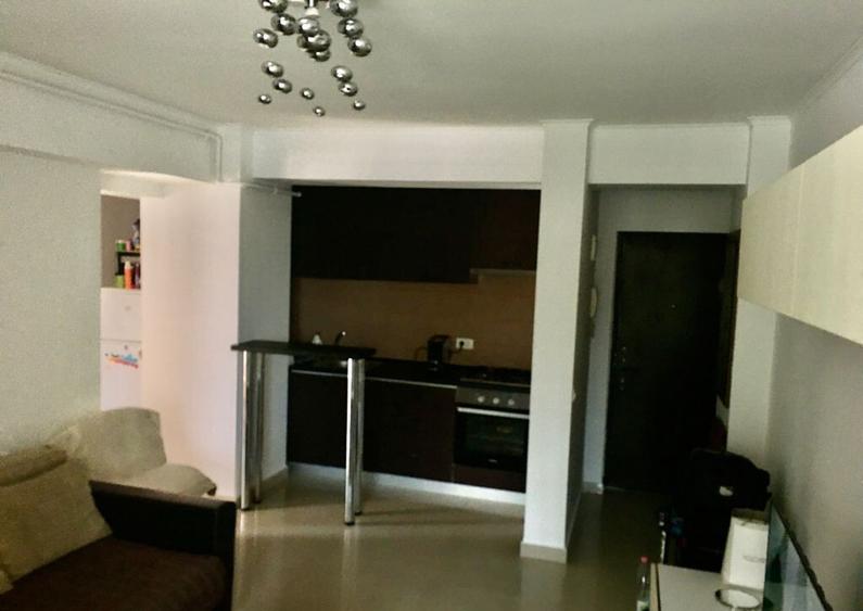 2 camere zona central La Butoaie - in primul rand - 1