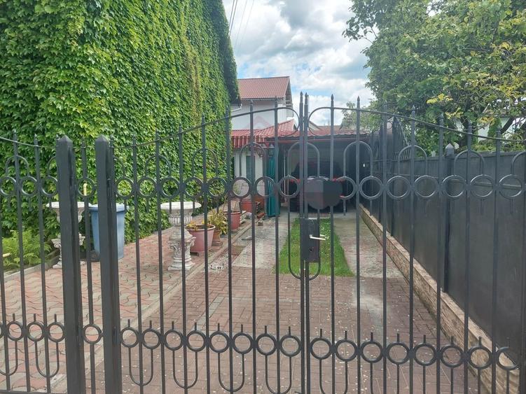 SPAȚIU COMERCIAL ÎN OȚELU-ROȘU/JUD.CARAȘ-SEVERIN - 1