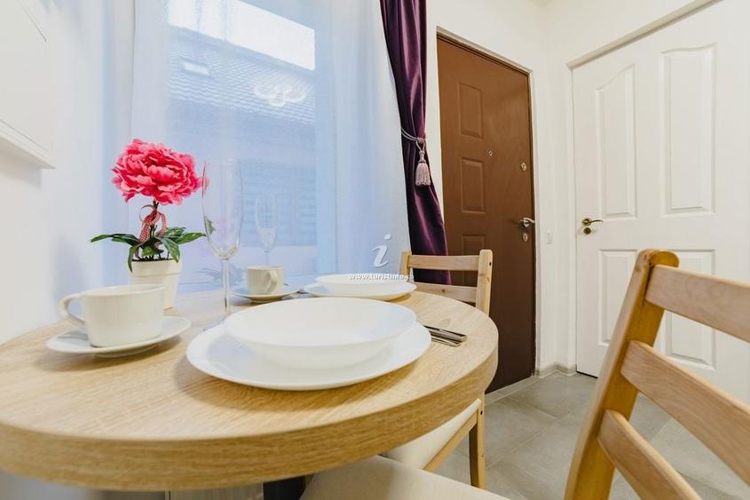 Garsoniera cocheta in Centrul Vechi Brasov | Randament excelent - 2