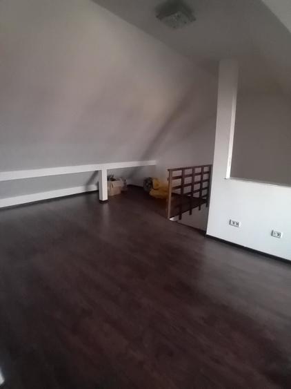 Casa cu 4 camere, Valea Adanca-5 drumuri - 19