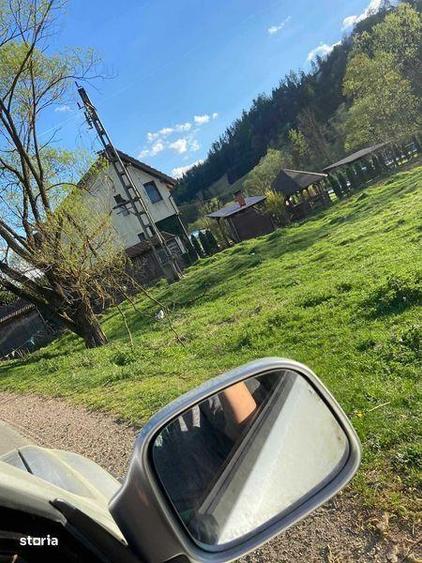 Teren de 13300 mp, în Săcuieu