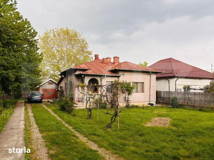 Casa spatioasa + teren 2700 mp in zona Gaesti 3 dormitoare, garaj + s - 3