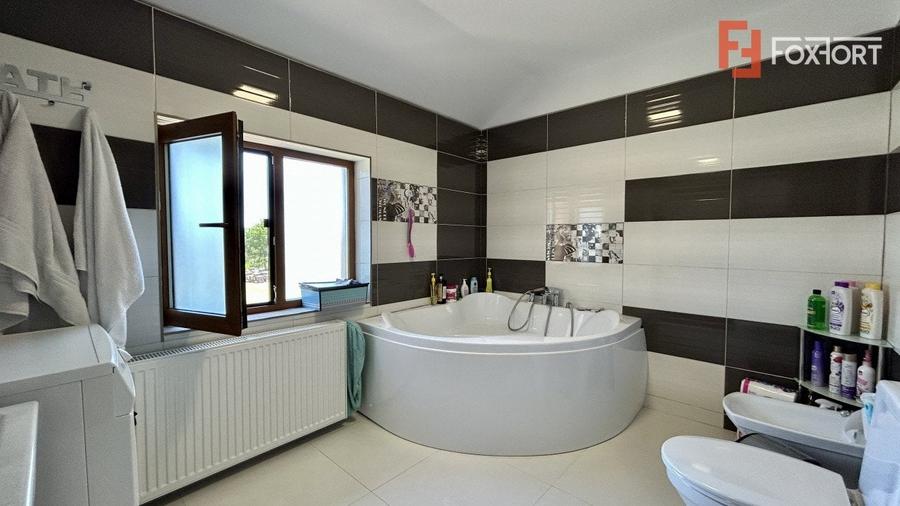 COMISION 0% Duplex cu 4 camere spatios, teren 303 mp, zona Giarmata - 14