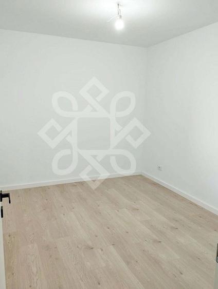 Apartament cu 2 camere in Prima Urbana 3 - 4