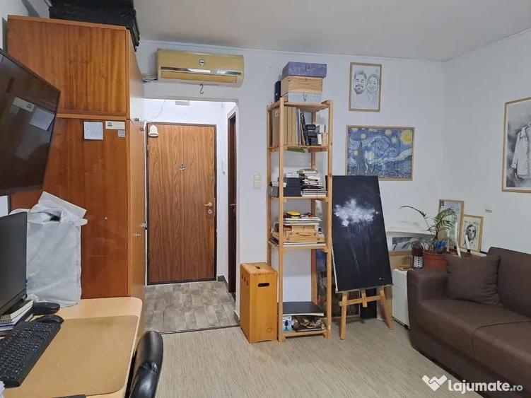 Garsoniera semidecomandata zona Piata Astra. - 9