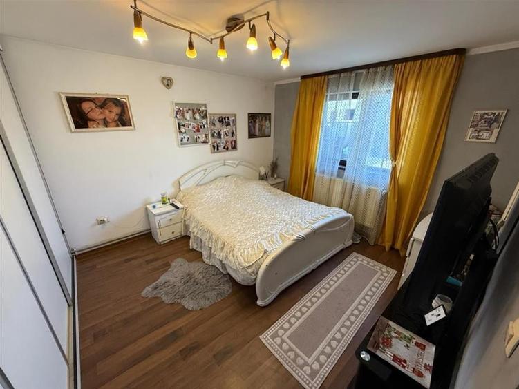 CASA UNIREA ODOBESTI - 19