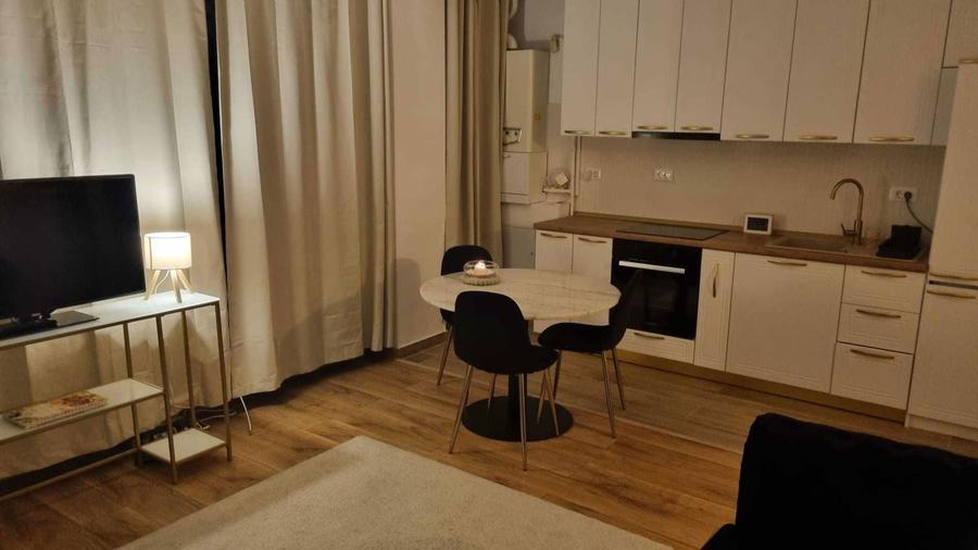 Garsoniera de lux de inchiriat - 2