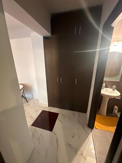 Tomis Plus - 2 camere mobilat-utilat complet,  parcare subterana , termen lung - 12