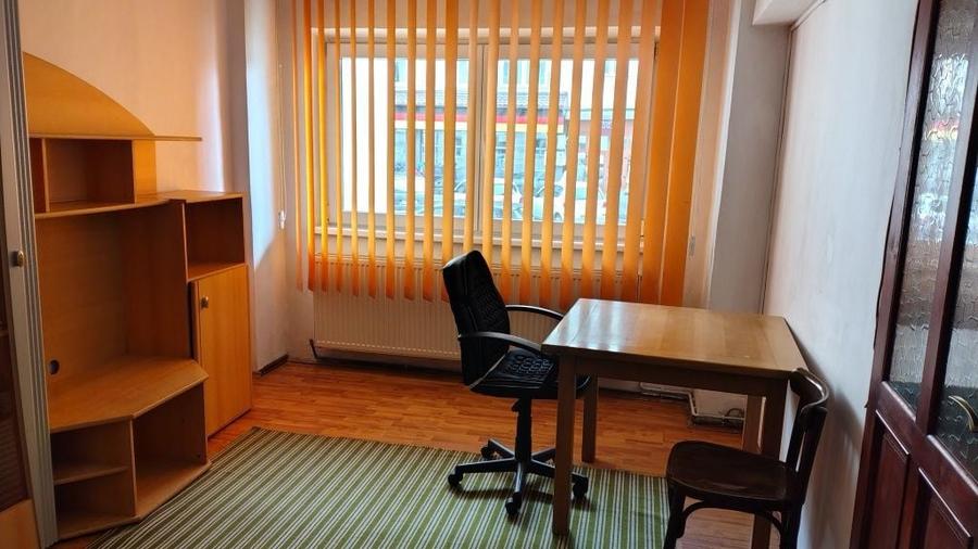 Garsoniera de inchiriat in centrul strandului - 7