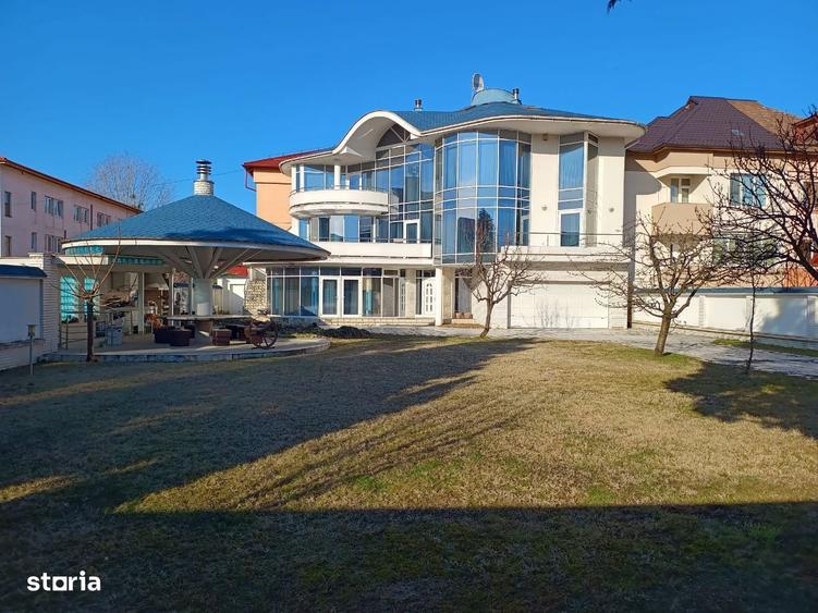 RE?EDIN?A DE LUX in centrul Baia Mare Design inovator si comfort - 7