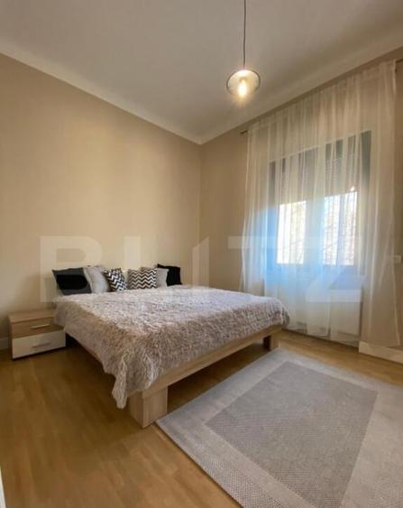 Apartament cu farmec interbelic ?i utilitate moderna z - 4