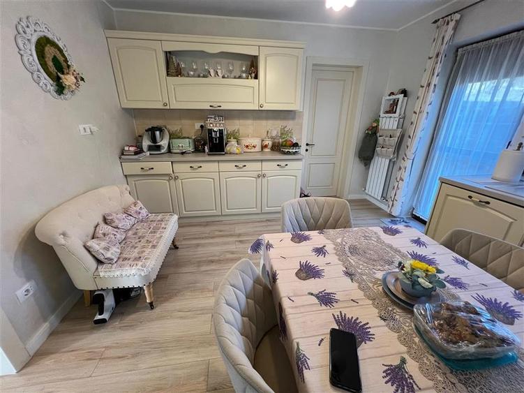 Vila 6 camere - 1500mp teren - Bucium - 8