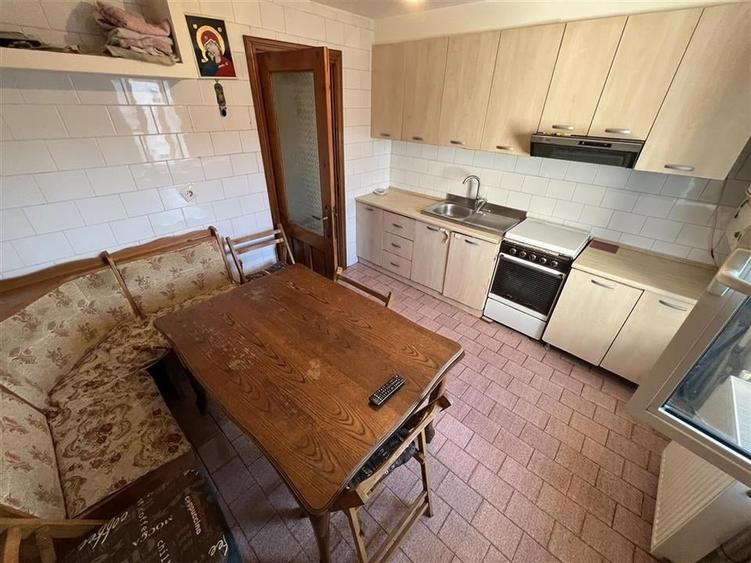 Apartament 4 camere, 100 mp, etaj 3, zona Longinescu - 1