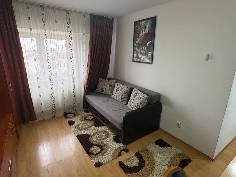 Închiriez garsonieră bloc ONIX - 9