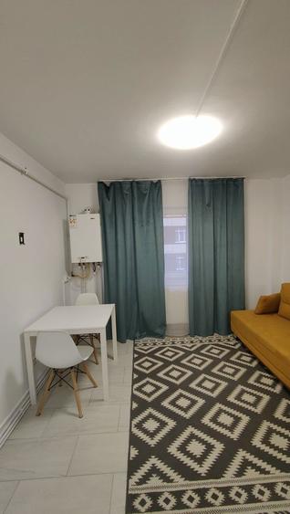 Persoana fizica garsoniera langa Dedeman camera de camin - 5