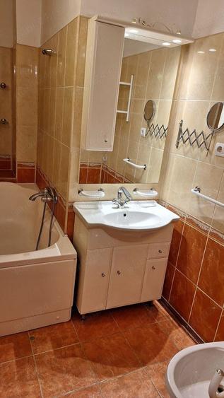 Inchiriez apartament 3 camere , ZONA TRAIAN ( MALUL MURESULUI ) - 3