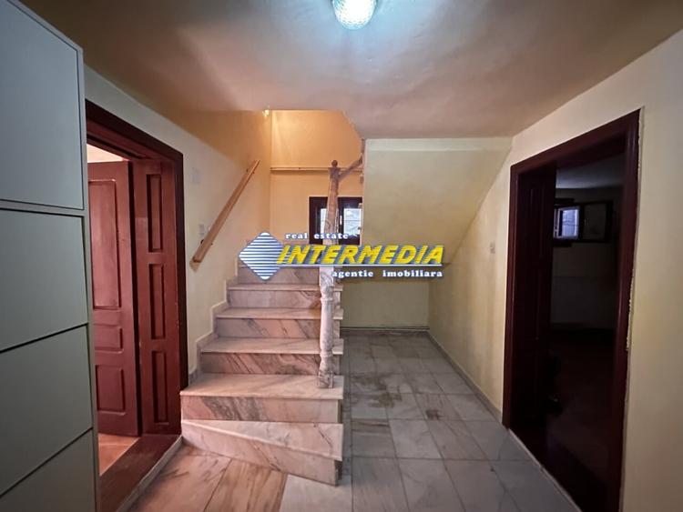 Vanzare Casa D+P+2E+Pod cu 10 camere, garaj si curte în zona Cetate, Alba Iulia - 8